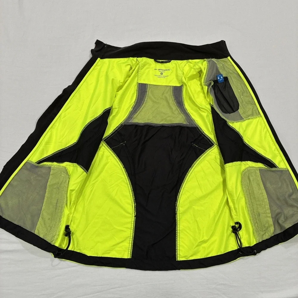 Brooks Shelter Technology‎ Running Vest Women's M High Visibility Neon Yellow